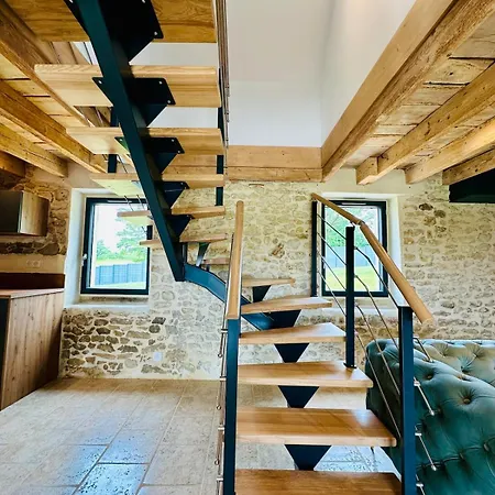 Maison De Charme, Vue Sublime, Piscine Infinie