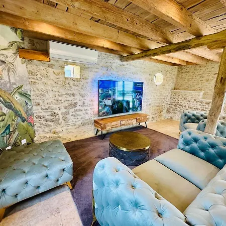 Maison De Charme, Vue Sublime, Piscine Infinie